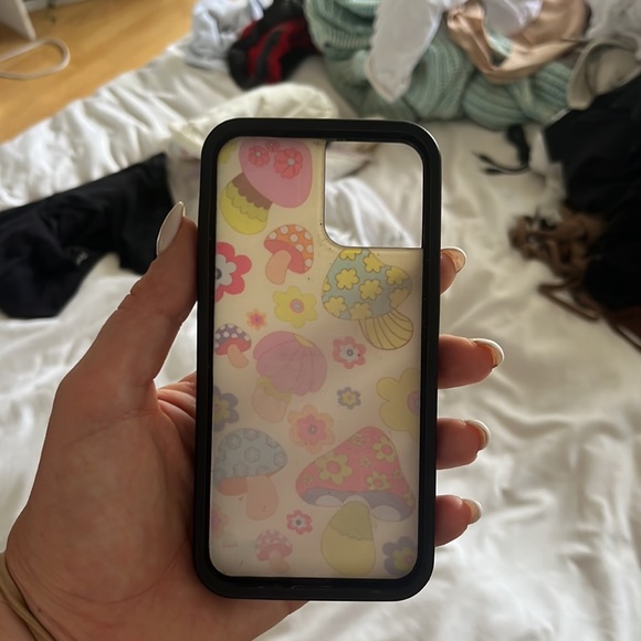 Adorable funky mushroom iPhone 13 case - Picture 2 of 2